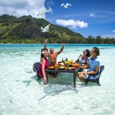 Lagoon Tour with Motu (islet) picnic is an iconic experience in the islands of Tahiti.