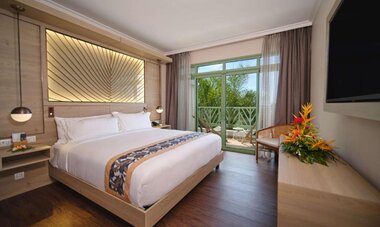 King Room with garden view at the Hilton Tahiti resort