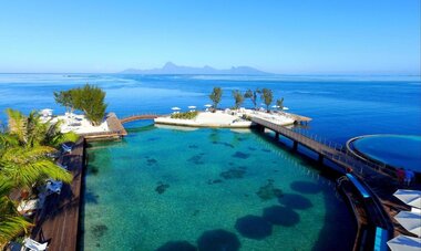 Te Moana Tahiti Resort Te Moana Tahiti Resort view of Moorea in the distance.