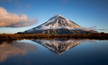 Auckland Mont Egmont.jpg Auckland Mont Egmont NZ