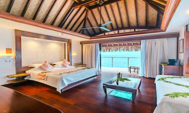Manava Beach Resort & Spa Moorea, Overwater Bungalow
