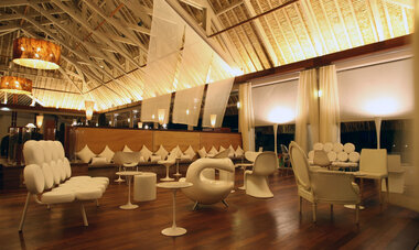 Bora Bora Luxury Resort-BOB Intercontinental Thalasso bar & lounge