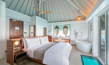 Westin Bora Bora Accommodation _Bungalow (bedroom).jpg 