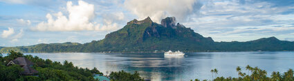 Cruise Tahiti with Paul Gauguin