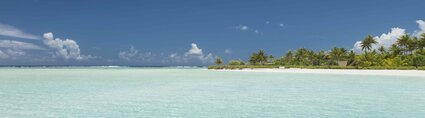 Tetiaroa blue turquoise clear water - Gregoire le Bacon Tetiaroa blue turquoise clear water - Gregoire le Bacon