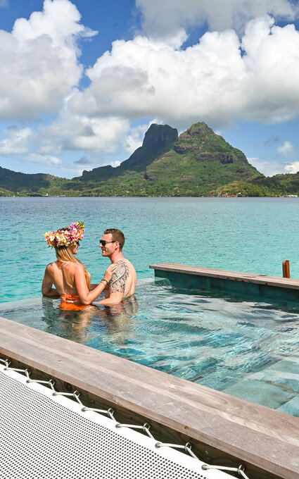 couple - Bora Bora - Stephane Mailion couple - Bora Bora - Stephane Mailion